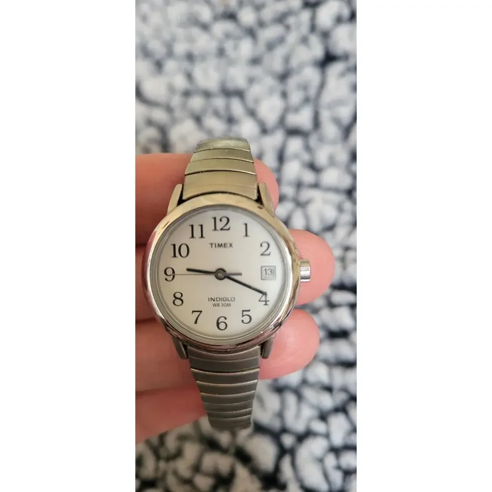 Timex Indiglo WR 30M Silver Stainless Steel Quartz Analog Wristwatch
